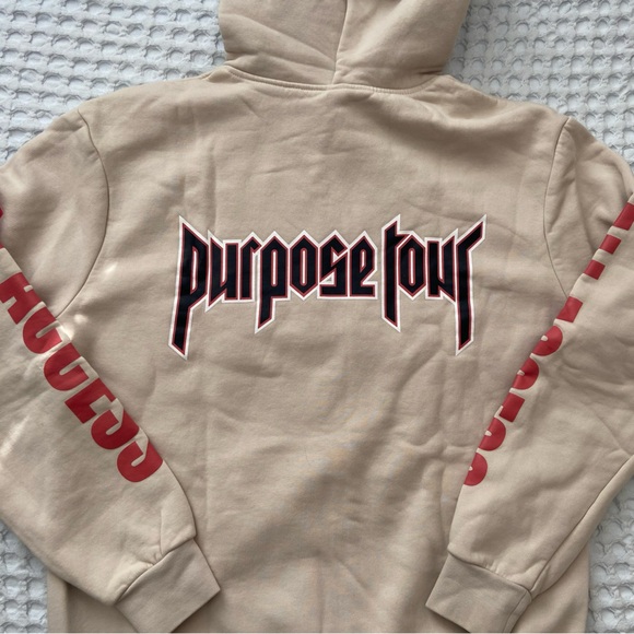 Justin Bieber x H&M Divided
Purpose tour staff tan hoodie, size M, unisex - Picture 2 of 6